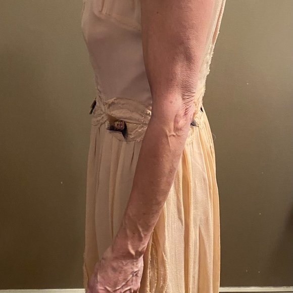 Pale Peach Embroidered Silk Dress Size M - Picture 2 of 6